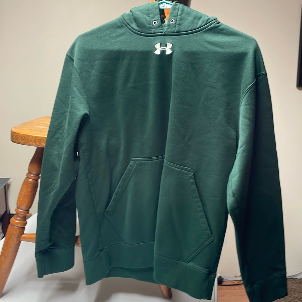 Boys under Armour hoodie
